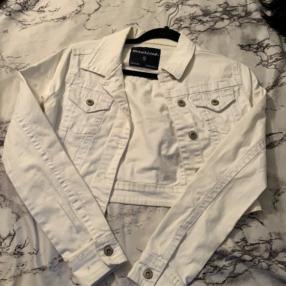 Maurices cropped white Jean jacket
